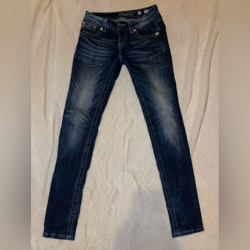 Miss Me Signature Skinny Jeans!